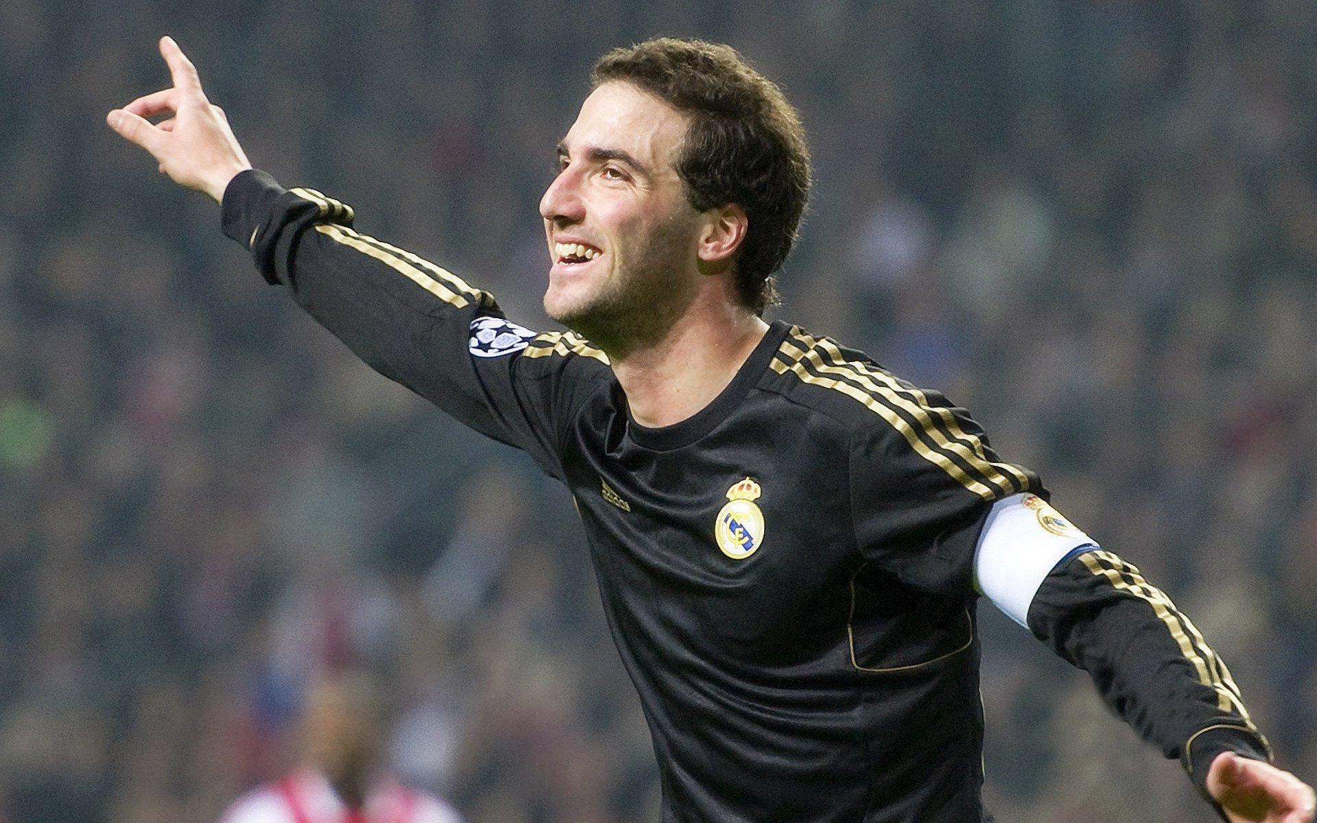 9游app-“未来足球之星：青少年足球比赛激烈争夺”，青少年足球大赛